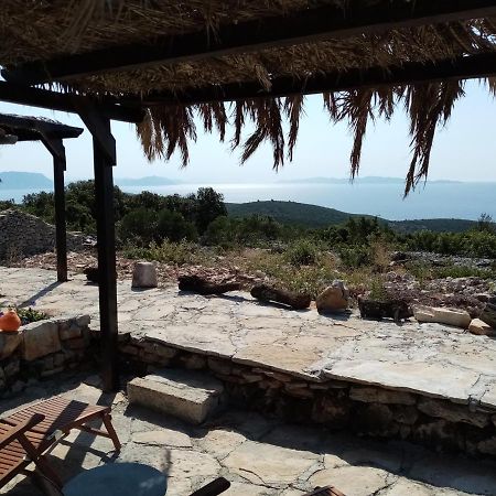 Гостевой дом Pirate'S Nest Stone House Корчула Экстерьер фото